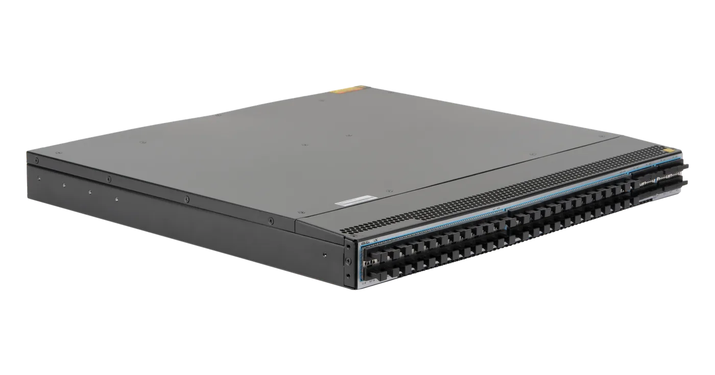 Коммутатор 48х10 Гбит/с SFP+ 8х40/100 Гбит/с QSFP28 NIKOMAX — фото