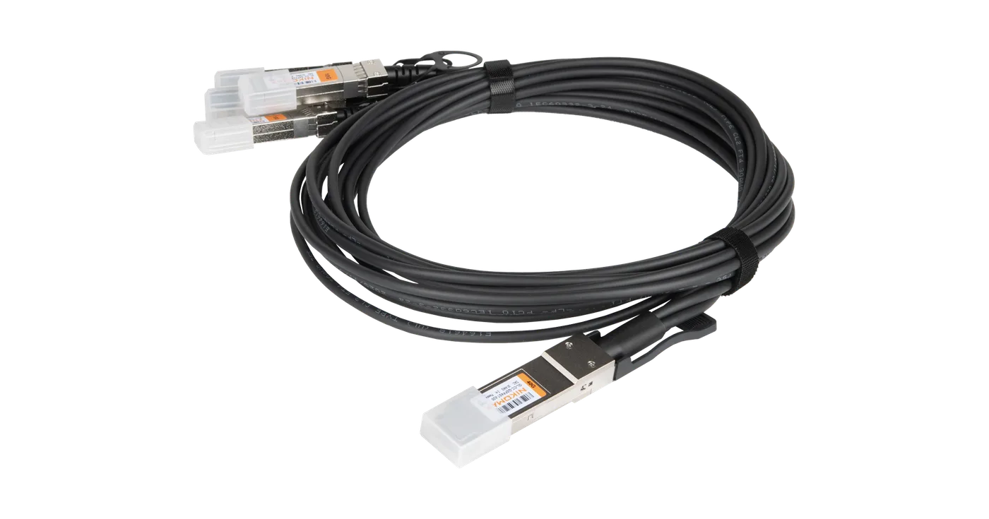 DAC кабель QSFP+ в 4хSFP+ 40 Гбит/с в 4х10 Гбит/с NIKOMAX — фото